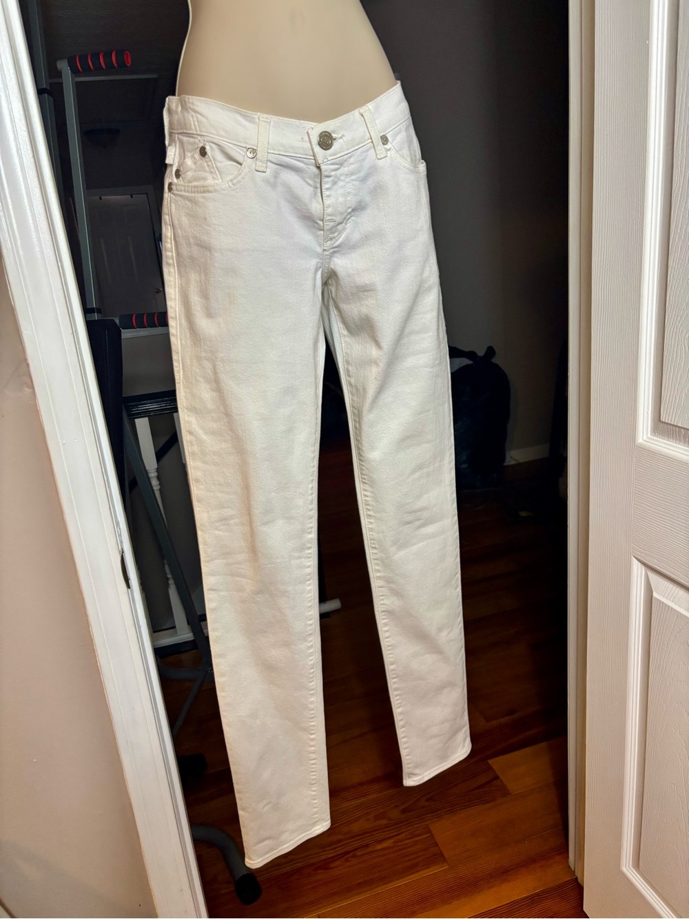 Rock & Republic White Straight-Leg Women's Jeans